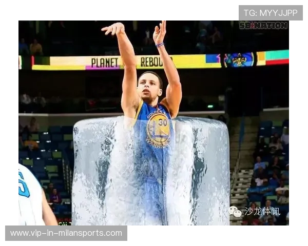 勇士与国王对决:主教练战略较量谁能巧妙逆袭占据上风 勇士与国王对决:主教练战略较量谁能巧妙逆袭占据上风