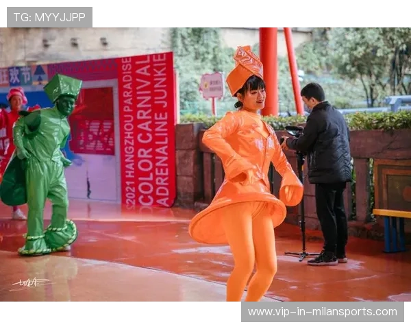 冰壶队比赛前跳拉伸舞蹈,观众笑得喷饮料 冰壶队比赛前跳拉伸舞蹈,观众笑得喷饮料