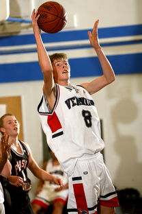 中国青少年篮球运动员身体素质提升及训练对策，青少年篮球训练的身体训练